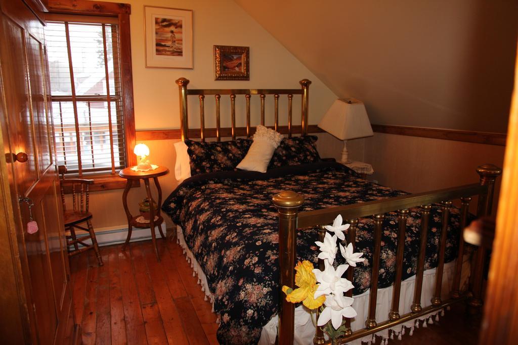 B&B Les Deux Pignons Petit-Saguenay Kamer foto
