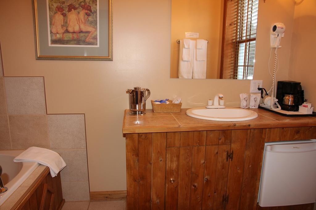 B&B Les Deux Pignons Petit-Saguenay Buitenkant foto