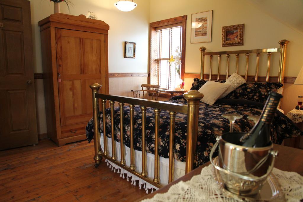 B&B Les Deux Pignons Petit-Saguenay Kamer foto