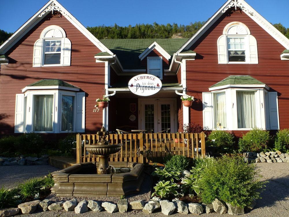 B&B Les Deux Pignons Petit-Saguenay Buitenkant foto