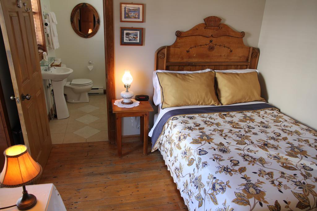 B&B Les Deux Pignons Petit-Saguenay Buitenkant foto