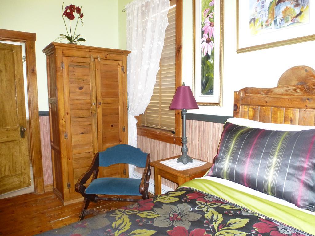 B&B Les Deux Pignons Petit-Saguenay Buitenkant foto