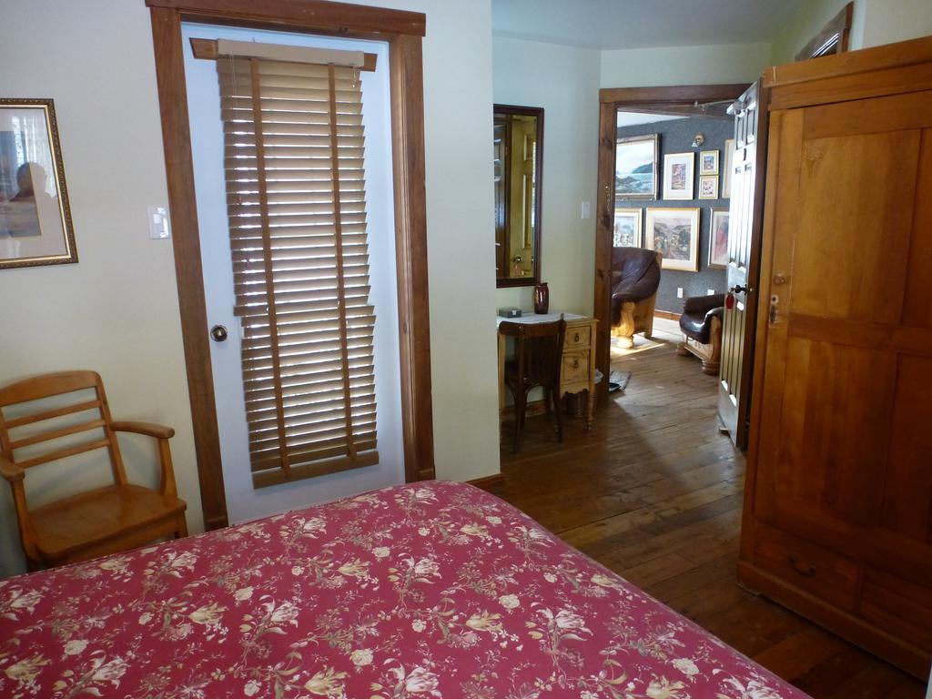 B&B Les Deux Pignons Petit-Saguenay Buitenkant foto
