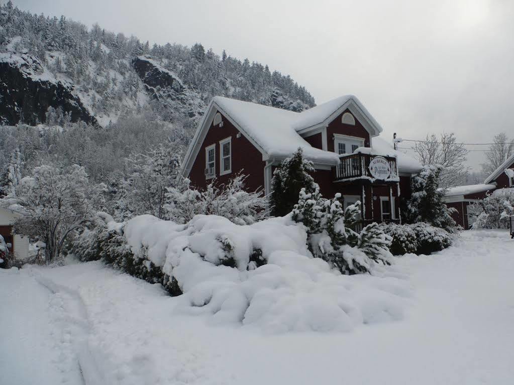 B&B Les Deux Pignons Petit-Saguenay Buitenkant foto